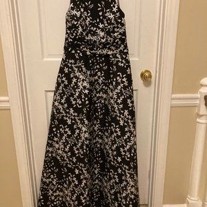 ML Monique Lhuillier Dress Size 10 Black w/white & silver flowers